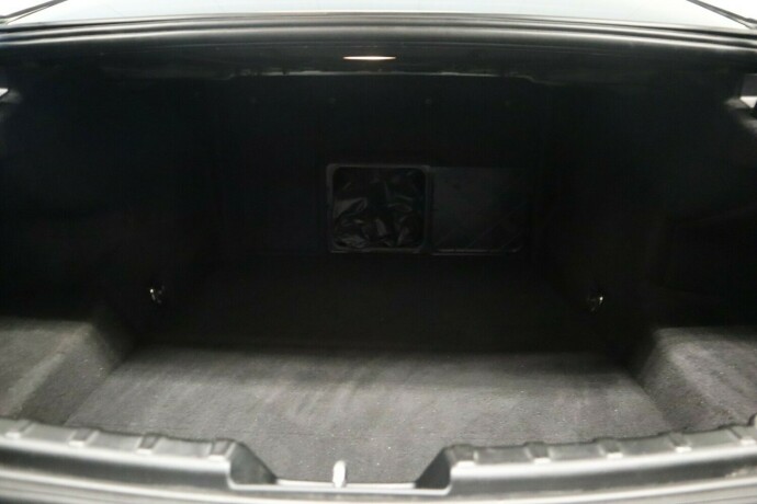 bmw-6-serie-bensin-2012-big-38