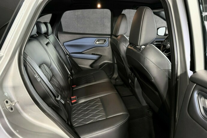 nissan-qashqai-elektrisitetbensin-2022-big-18