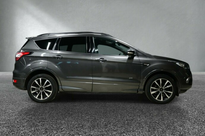 ford-kuga-diesel-2018-big-5