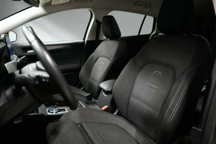 ford-focus-diesel-2020-big-16