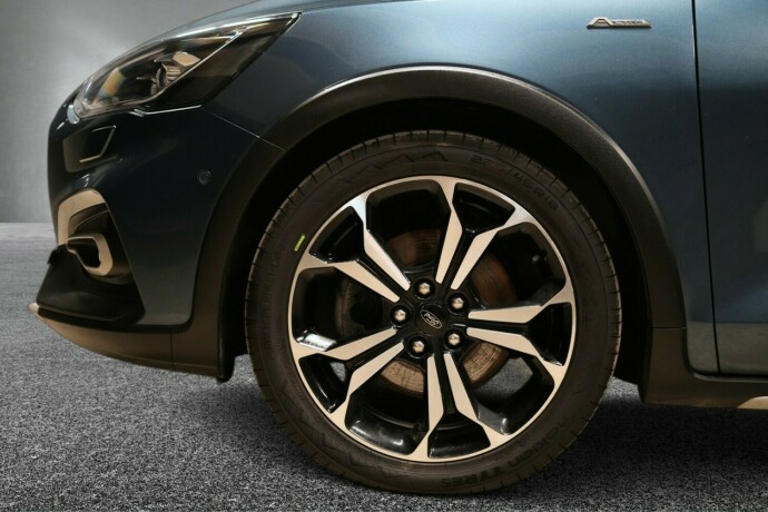 ford-focus-diesel-2020-big-19