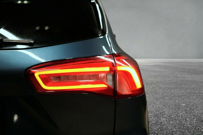 ford-focus-diesel-2020-big-9