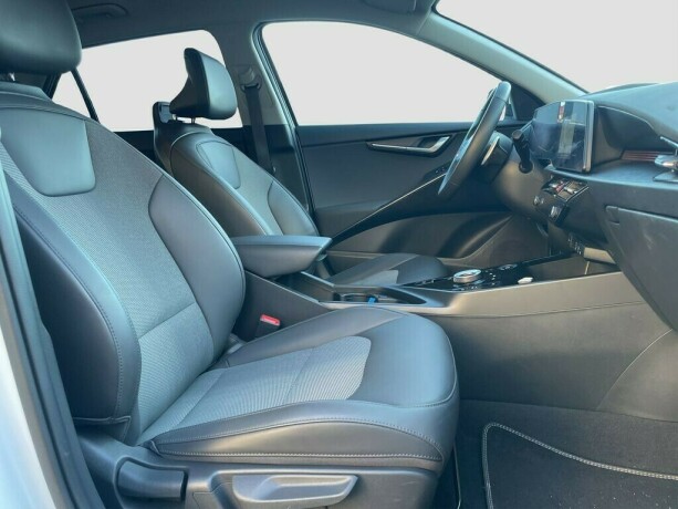 kia-e-niro-elektrisitet-2024-big-19