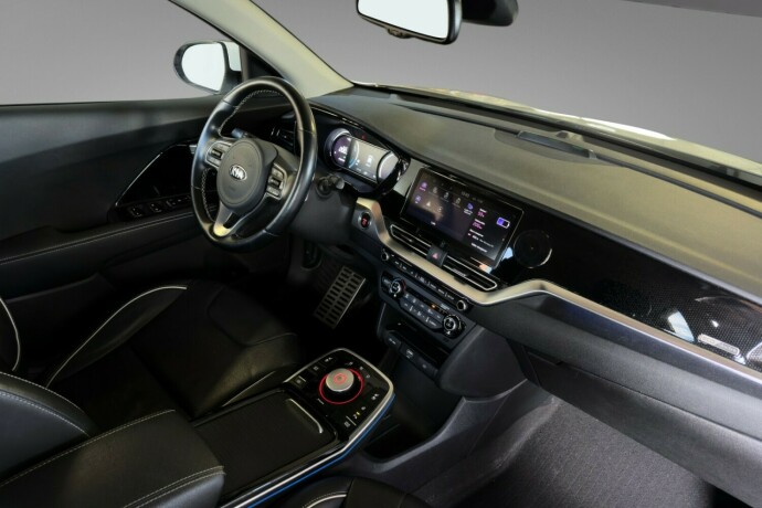 kia-niro-elektrisitet-2021-big-12