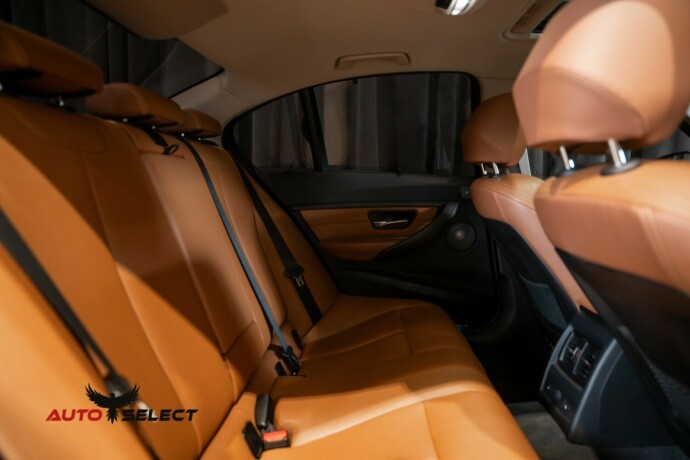 bmw-3-serie-bensin-2011-big-16