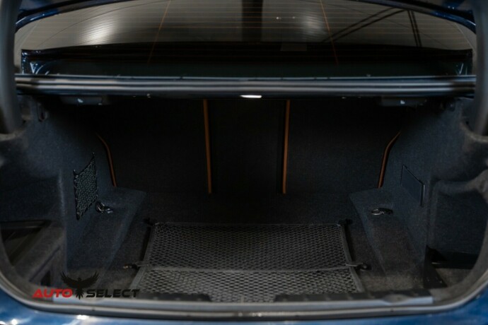 bmw-3-serie-bensin-2011-big-10