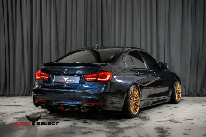 bmw-3-serie-bensin-2011-big-13