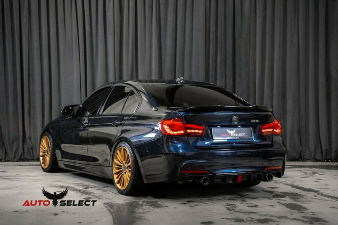 bmw-3-serie-bensin-2011-big-8