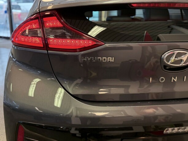 hyundai-ioniq-elektrisitetbensin-2017-big-32