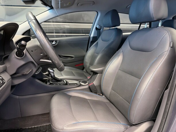 hyundai-ioniq-elektrisitetbensin-2017-big-11