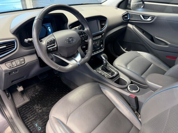 hyundai-ioniq-elektrisitetbensin-2017-big-10
