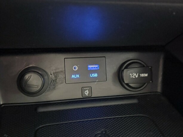 hyundai-ioniq-elektrisitetbensin-2017-big-21