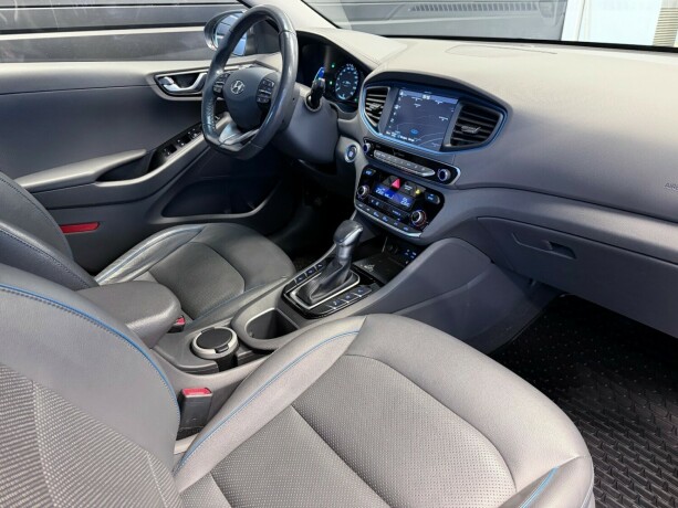 hyundai-ioniq-elektrisitetbensin-2017-big-14