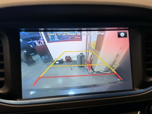 hyundai-ioniq-elektrisitetbensin-2017-big-26