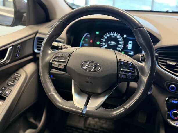 hyundai-ioniq-elektrisitetbensin-2017-big-19