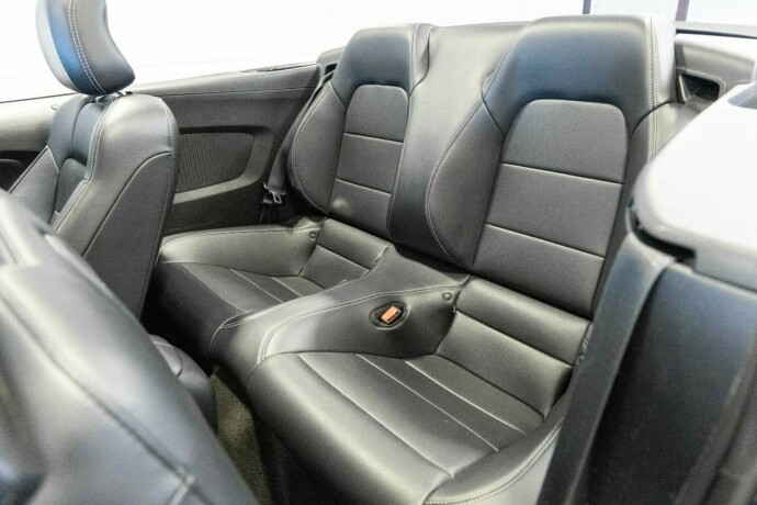 ford-mustang-bensin-2015-big-6