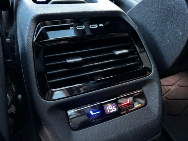 volkswagen-id4-gtx-elektrisitet-2022-big-32