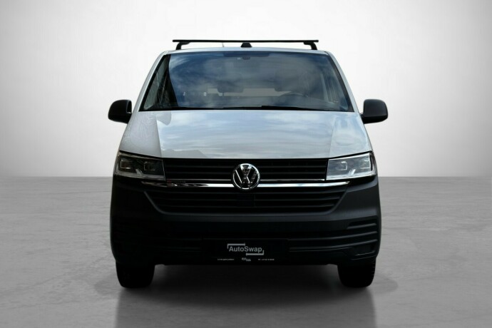 volkswagen-transporter-diesel-2021-big-5