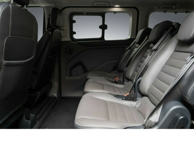 ford-tourneo-custom-elektrisitetbensin-2021-big-25