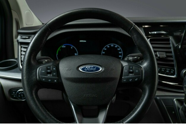 ford-tourneo-custom-elektrisitetbensin-2021-big-19