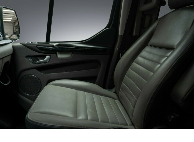 ford-tourneo-custom-elektrisitetbensin-2021-big-15