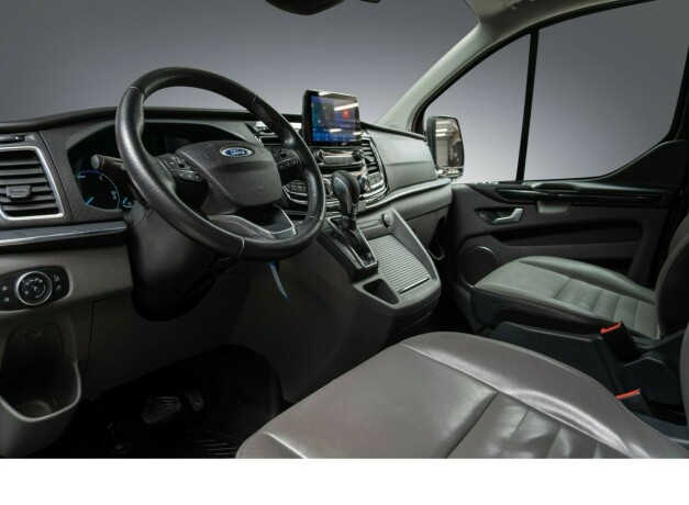 ford-tourneo-custom-elektrisitetbensin-2021-big-11