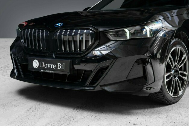 bmw-i5-elektrisitet-2025-big-1