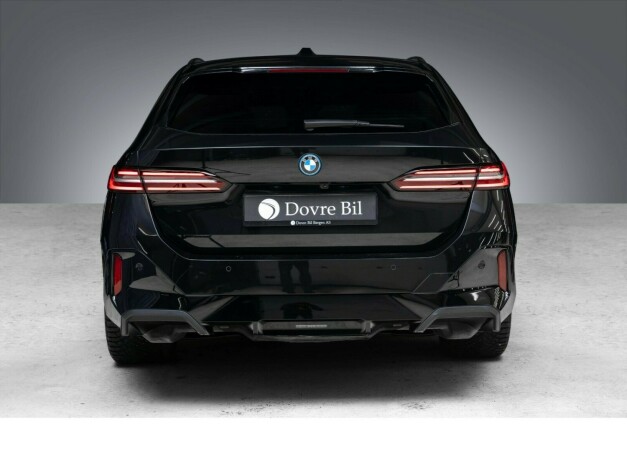 bmw-i5-elektrisitet-2025-big-9