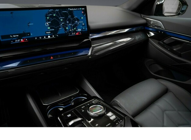 bmw-i5-elektrisitet-2025-big-15