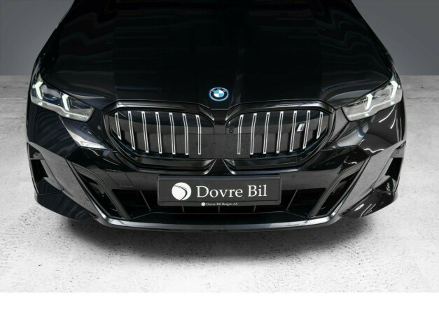 bmw-i5-elektrisitet-2025-big-3