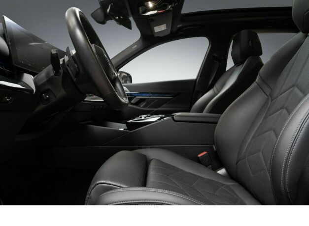 bmw-i5-elektrisitet-2025-big-21