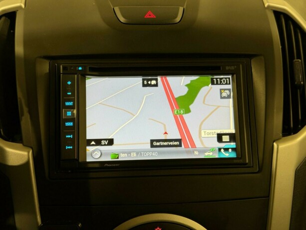 isuzu-d-max-diesel-2016-big-16