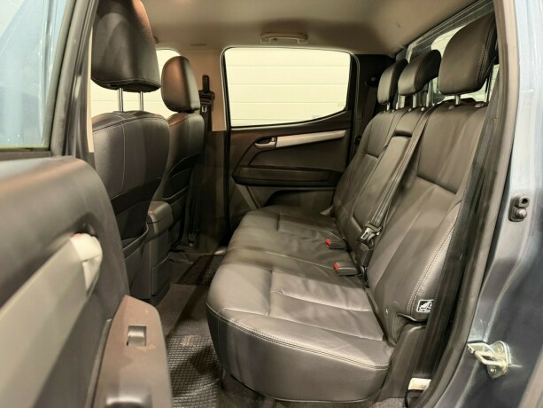 isuzu-d-max-diesel-2016-big-11