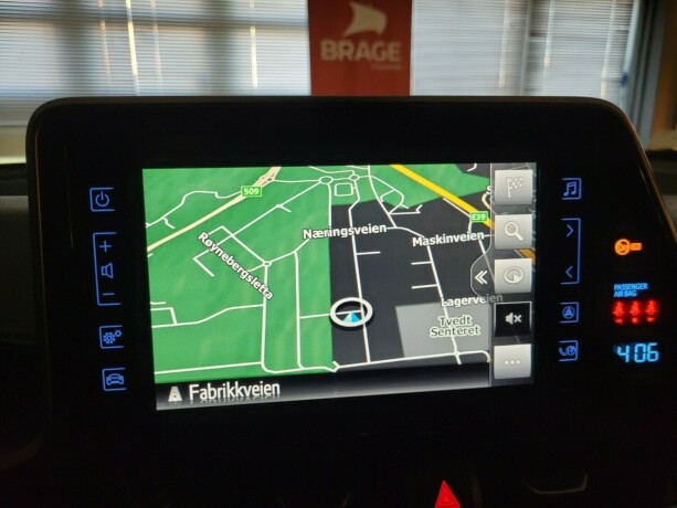 toyota-c-hr-elektrisitetbensin-2019-big-27