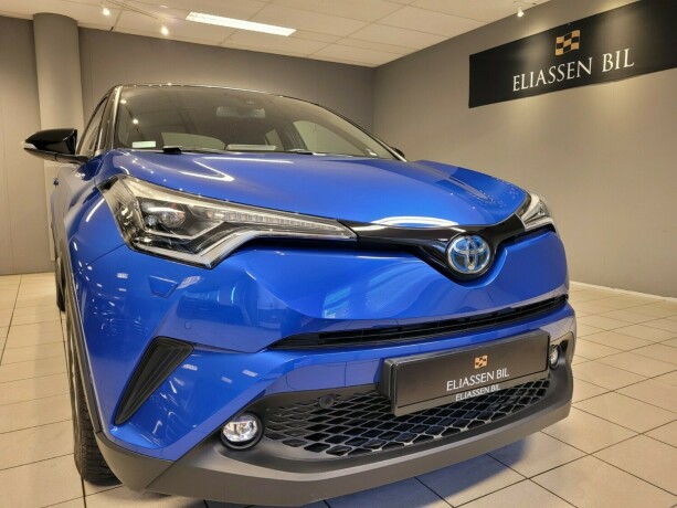 toyota-c-hr-elektrisitetbensin-2019-big-10