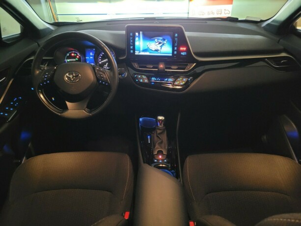 toyota-c-hr-elektrisitetbensin-2019-big-30