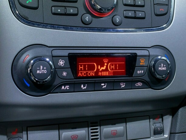 ford-focus-diesel-2010-big-31