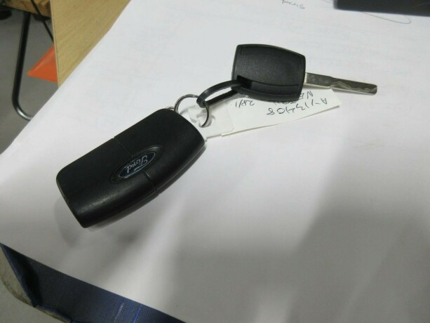 ford-focus-diesel-2010-big-15