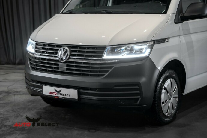 volkswagen-transporter-diesel-2021-big-6