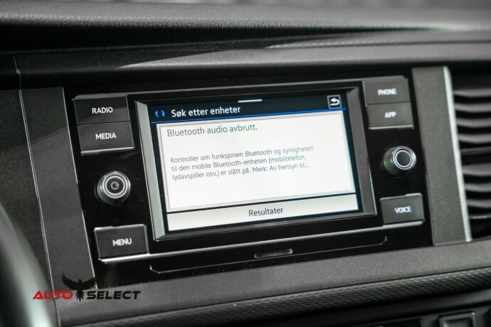 volkswagen-transporter-diesel-2021-big-31