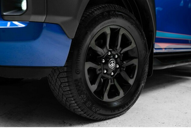toyota-hilux-diesel-2021-big-12
