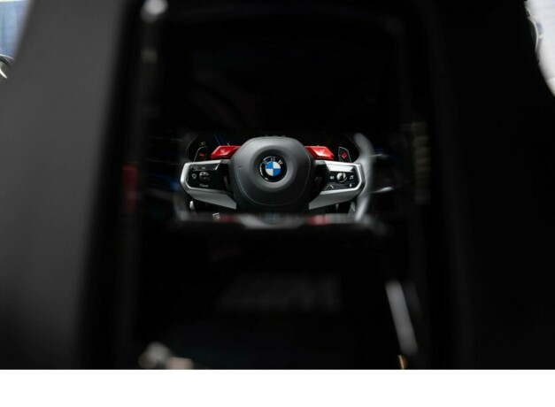 bmw-m5-elektrisitetbensin-2025-big-50