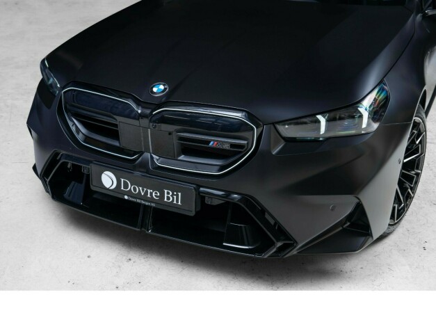 bmw-m5-elektrisitetbensin-2025-big-4