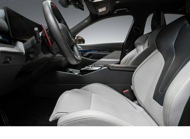 bmw-m5-elektrisitetbensin-2025-big-28