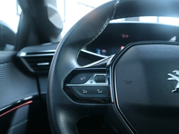 peugeot-208-elektrisitet-2020-big-12