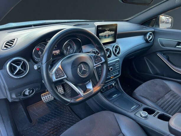 mercedes-benz-cla-bensin-2015-big-10