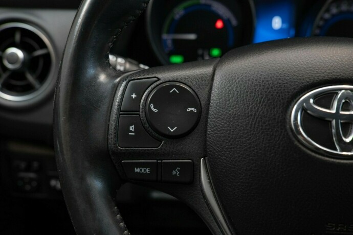 toyota-auris-elektrisitetbensin-2016-big-14