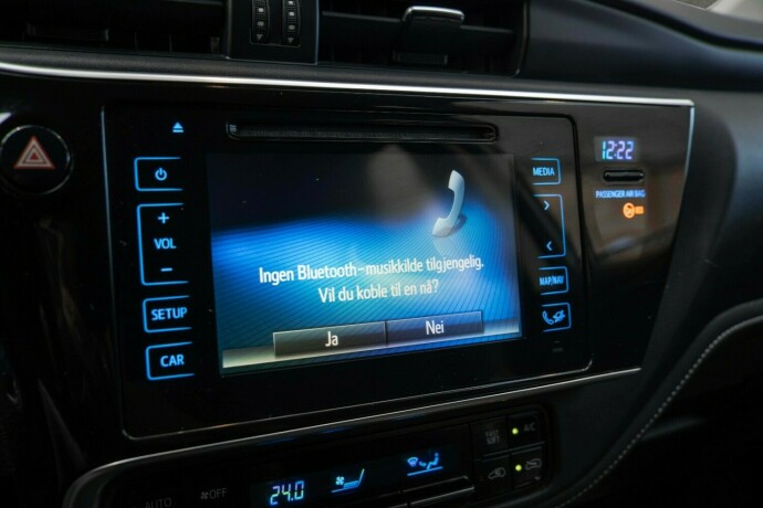 toyota-auris-elektrisitetbensin-2016-big-23