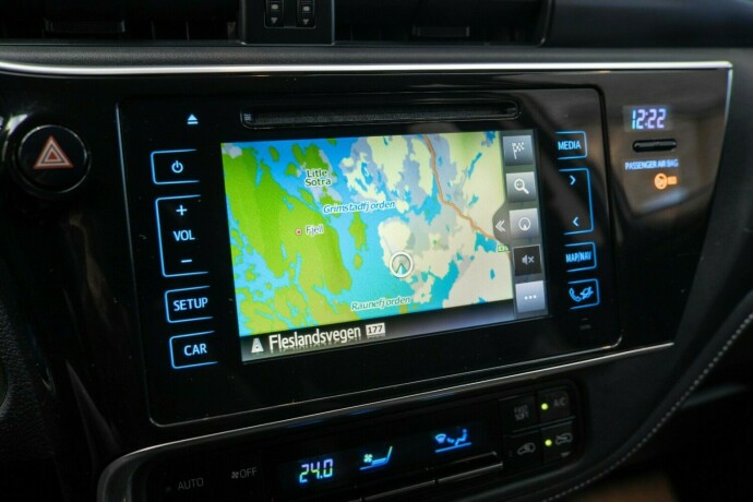 toyota-auris-elektrisitetbensin-2016-big-21