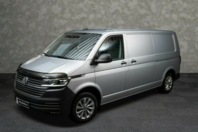 volkswagen-transporter-diesel-2021-big-1